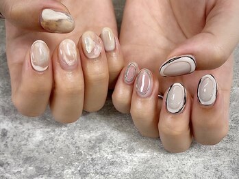 ネイル マックスケリー 大阪梅田(MAXKELLY)/オフ無料♪HAND90分アート☆