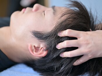 マカニ 河原町御池(makani)/頭も触る小顔矯正