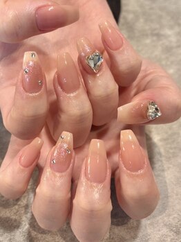ロサアスールネイル(RosaAzul nails)の写真/シンプル～トレンドを抑えた定額アート、持ち込みデザインまであなたのなりたいを叶えます♪