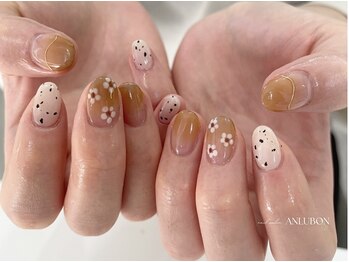 上品フェミニン定額デザイン