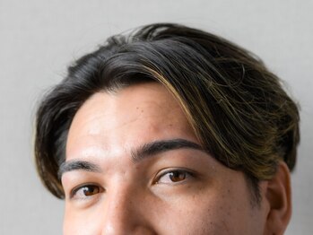 プラスアイビー 小倉店(+i.b)の写真/フェイシャルメニューで眉毛だけでなく、お顔全体の産毛をケア！