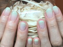 ネイルズ ララ(nails Lala)/グリーングラデ。