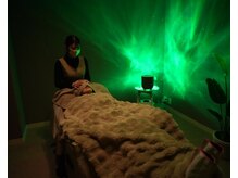 眠りの木/施術風景