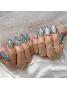 アール 喜多見 成城学園前(R)/マグネットネイル