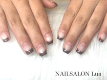 ルアナ(Lua)/ラメフレンチネイル