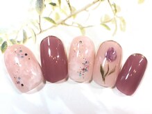 ビーナス(Venus)/チューリップネイル