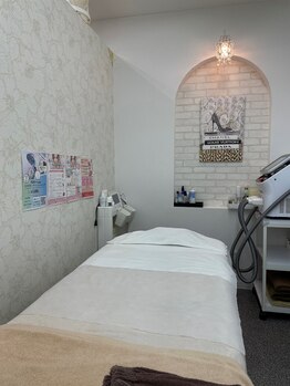 アリア/お顔の脱毛も超高速＆イオン導入