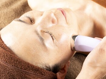 リシア(RECIA)/肌状態に合わせてマシンを選択