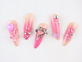 アミネイル(Ami Nail)/ワンホンガーリーネイル