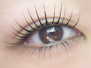 アイリーン(Eyeleen)/上MOON★下PETTA