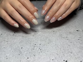 チエ(CHE)/ワンカラーネイル