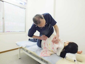姫路なごみ整体院 なごみ鍼灸院の写真/“揉んでも改善しない”腰やお尻の痛み…骨格の歪みが原因かも!?本格整体で座る・歩く・立つがラクになる◎