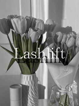 ルナ(Luna)/Lashlift