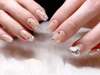 サニーデイズ ネイルアンドビューティー 曙橋店(SunnyDays Nail&Beauty)/グラデーションビジュー