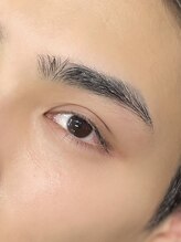 セリ 表参道 明治神宮前(ceri)/太さを残したナチュラル眉