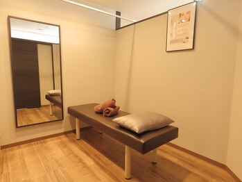 アクア鍼灸整骨院 錦糸町院/完全空間で安心の施術