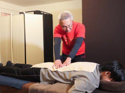 もみほぐし 極家【肩こり/マッサージ/ストレッチ/ヘッドスパ】【3月1日OPEN(予定)】の写真