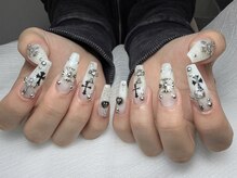 LUCI NAIL新大久保【ルシ ネイル】長さだし/持ち込み/ゴテゴテ/パラジェル/フィルイン/