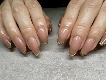 エマリー(emaly)の写真/職場で褒められる♪【大人気enoiぷるマグ】ワンランク上のマグネットネイル*《上品な艶感×透明感抜群》