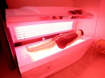 コラーゲンマシン スイソニア よもぎ蒸し ツリー(Tree)/《コラーゲンマシーン:施術中》