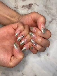 ラメグラデーション+Vカット