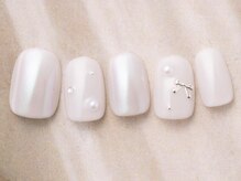 アイネイルズ 天神今泉店(I-nails)/パールリボンシンプルベージュ