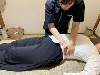 サンテの写真/広がりやすい肋骨を優しく整えることで、キュッと引締ったくびれとバストラインが映える上半身へ導きます◎