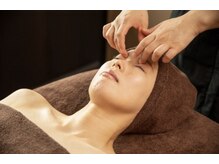 ドクターピュールボーテ 神戸店(Dr. PUR BEAUTE)/ツボ刺激で目元リラックス