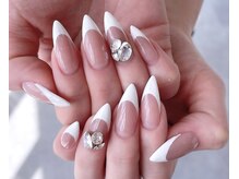 レジーナ(REGINA)/ホワイトフレンチクリアストーン