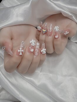 アミネイル(Ami Nail)/ワンホンガーリーネイル