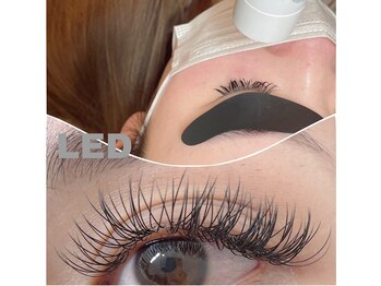 エステサロン ジュブリー/LEDマツエク　つけ放題