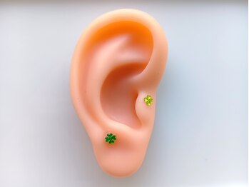 キュアフロウ 新潟巻/23)耳つぼジュエリー色見本/在庫