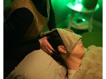 眠りの木/施術風景