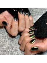 ラブクロム(LOVE CHROME)/アシンメトリーネイル