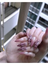 ルーミー アンド コー(Roomy&co.)/クロムネイル