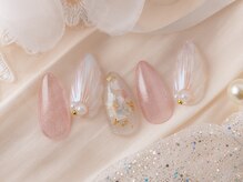Lien Beauty【リアン】西川口店｜持ち込みデザイン・長さ出し・マグネットネイル/夏オーロラシェルパールネイル