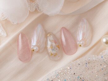 Lien Beauty【リアン】西川口店|持ち込みデザイン・長さ出し・マグネットネイル/夏オーロラシェルパールネイル