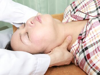 セイシュンドウ/【首マッサージ】