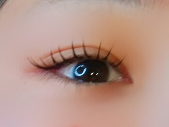 ラシク ベル(Lashiku Belle)/フラットラッシュ