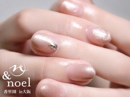 ピンクベージュ グラデーション