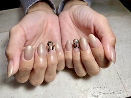 レオパードネイル