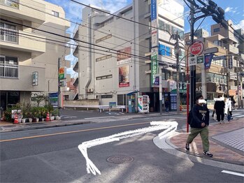 モストアイズ 調布(most eyes)/道案内3