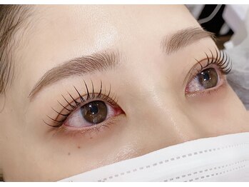 ルーア アイビューティ(Lua eyebeauty)/パリジェンヌ◎金高