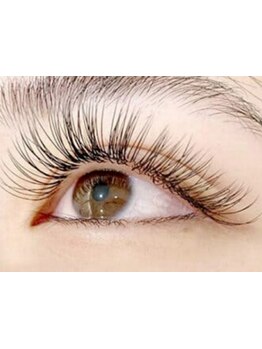 ボリュームのある目元にしたい