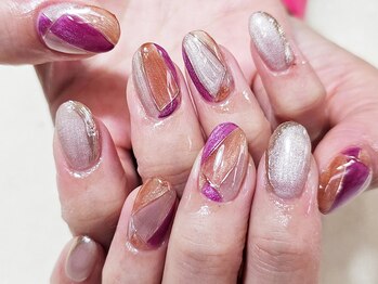 エルディケイ(LDK)/ステンドグラスネイル