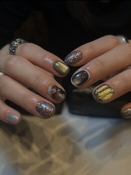 ショートネイルデザインが豊富