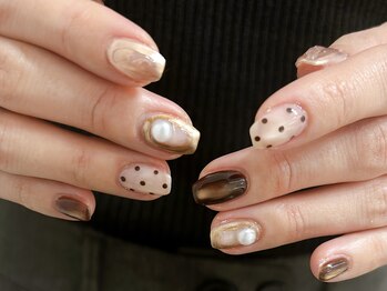 ワイエヌサロン(yn salon)/