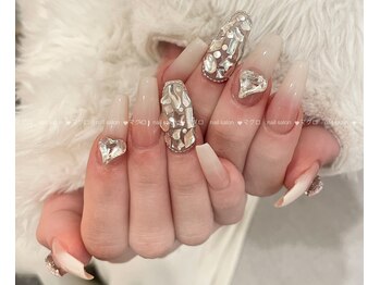 マグロ ネイルサロン/