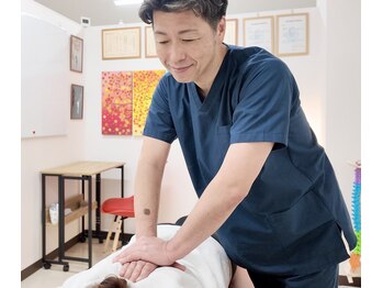 はぴねす整骨院の写真/≪初回から効果を実感！≫お悩みに合わせた結果重視の施術をご提案☆身体の歪みを改善して姿勢美人に♪