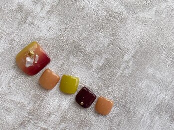 スリー(THREE)/Sep.2021/Foot nail design